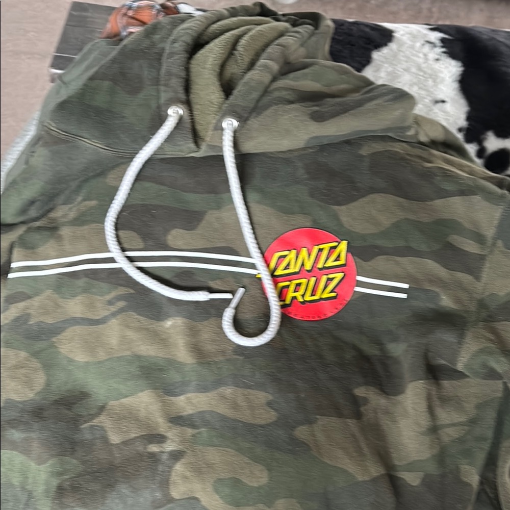 Santa Cruz Camouflage Hoodie